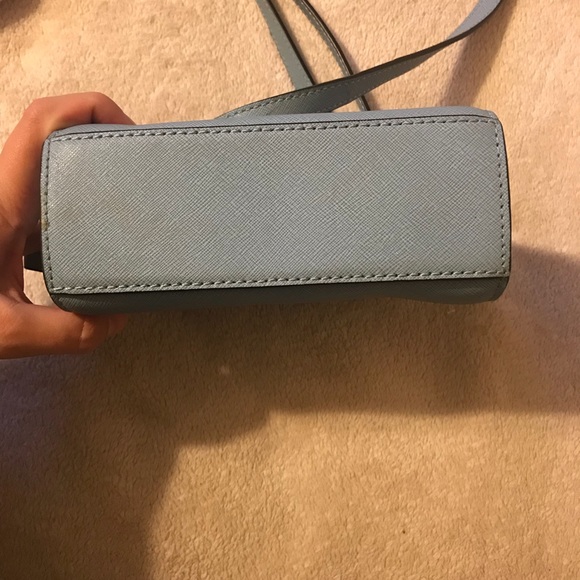 Authentic Michael Kors blue cross body - Picture 5 of 6
